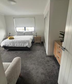 Whakatane Maison | Uptown on Simpkins