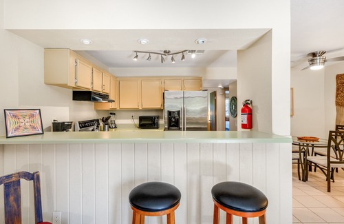 Uptown Design District Copropriété | Uptown Resort Style Living Cool Summer Discount End of June through August 31!