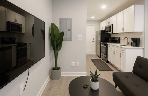 Buena Park Appartement | Uptown Studio Gem Sum