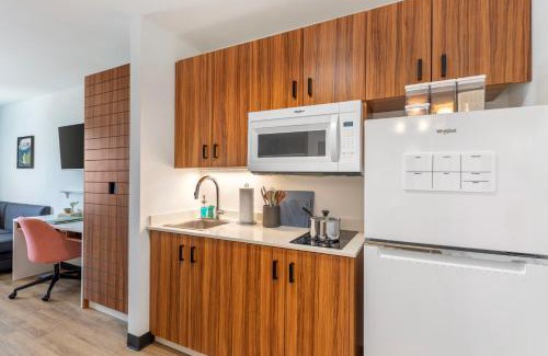 Centennial Hôtel | Uptown Suites Extended Stay Denver CO - Centennial