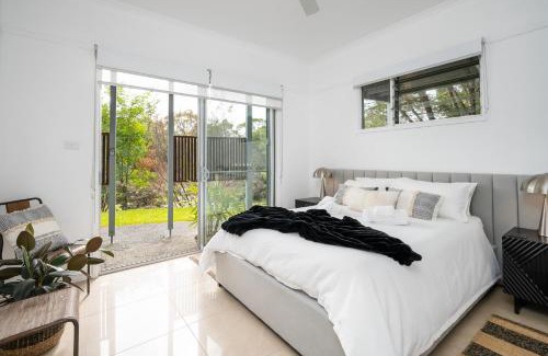 Bomaderry Maison | URALLA STUDIO - South Coast - Private Guest Suite