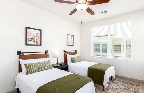 Tempe Appartement | Urban Aztec Luxury in the Heart of Tempe w 2 King Bed by Lokal Stays