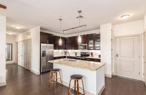 Tempe Appartement | Urban Aztec Luxury in the Heart of Tempe w 2 King Bed by Lokal Stays