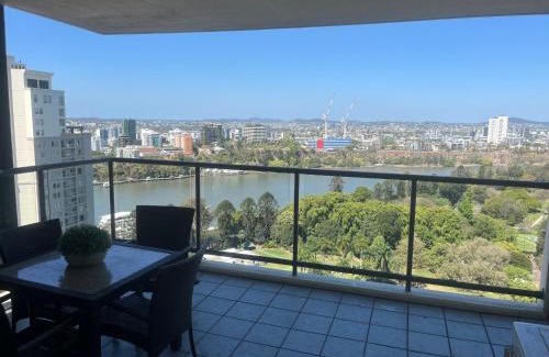 Brisbane Central Business District Appartement | Urban CBD Elegance with River&Botanic Garden Views