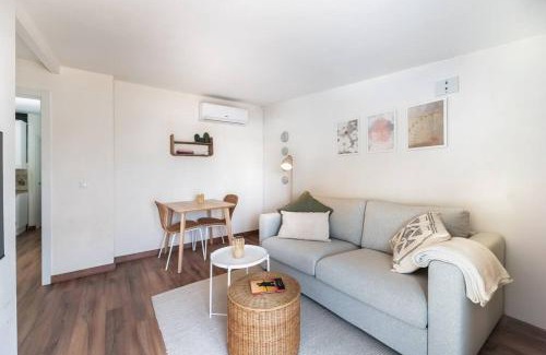 Capuchinos Appartement | Urban Charm Rooftop Apartment with Vista
