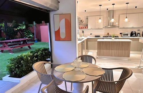 Honduras Maison | Urban Escape El Patio: Private Home, 4 BedRooms, Jacuzzi @Bella Vista