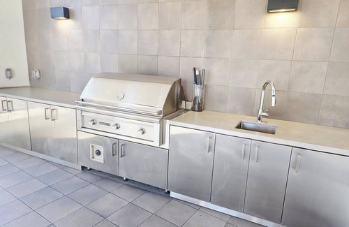 Little Tokyo Hôtel | Urban Escape Stylish 1BR Retreat in fabulous Los Angeles