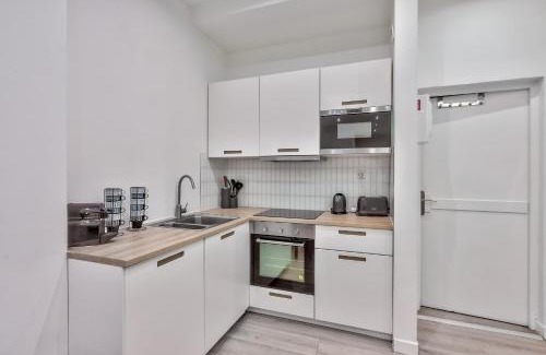 Quartier du Faubourg-Montmartre Appartement | Urban Flat 35 - 2 Bedroom Apartment Grands Boulevards