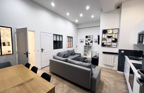 10th Arrondissement Appartement | Urban Flat 66 - Pretty 3 bedroom in Paris