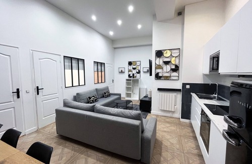 10th Arrondissement Appartement | Urban Flat 66 - Pretty 3 bedroom in Paris