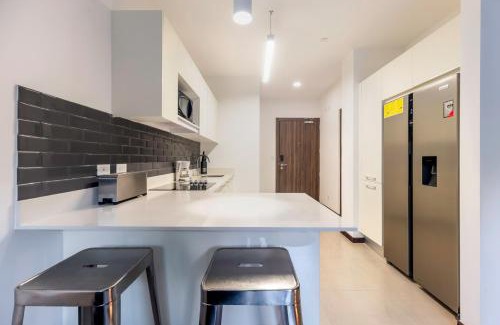 Santa Ana Appartement | Urban Flats Studios by Corporate Stays