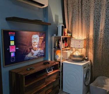 Chittaranjan Maison | Urban Haven-Relax in Style CR Park GK2