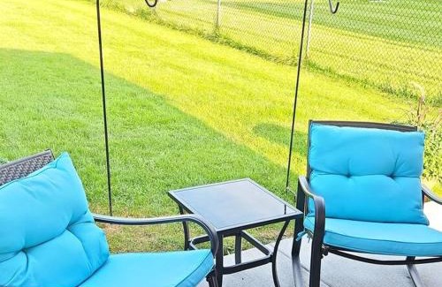 Niagara Falls Appartement | Urban Industrial- Great Location