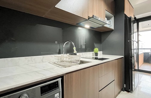 Pinang Appartement | Urban Industrial Touch 1Br Apartment At The Smith Alam Sutera
