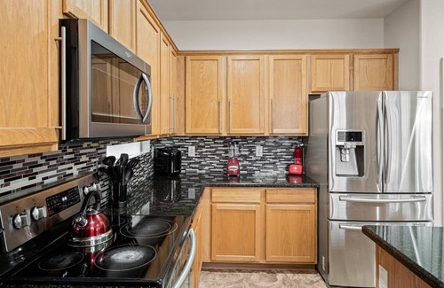Phoenix Maison | Urban Living in Glendale AZ, 4 Miles from Westgate!