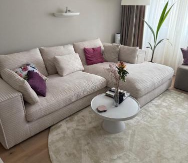 Baar Maison | Urban Nest Baar - Luxury double room in shared apartment