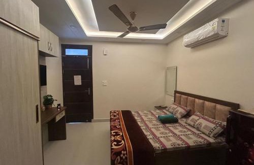 East of Kailash Appartement | Urban Nest in South Delhi
