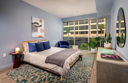 Westlake Appartement | Urban Oasis 2 bed Apt in DTLA with FREE PARKING