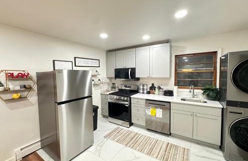 The Heights Maison | Urban Oasis I Stylish Getaway to NYC with Parking