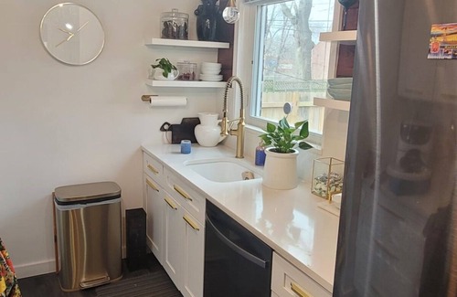 Jeffrey Manor Maison | Urban Oasis