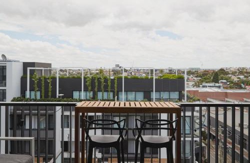 Brunswick East Appartement | Urban Rendezvous - Where Productivity Meets Play