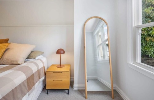 Newtown Maison | Urban Retreat Private and Quiet Home on Hanson St