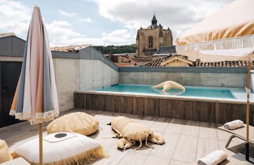 Villefranche-de-Rouergue Hôtel | Urban Style LES FLEURINES
