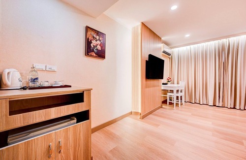Din Daeng Maison | Urban Suite Escape Space Meets Comfort
