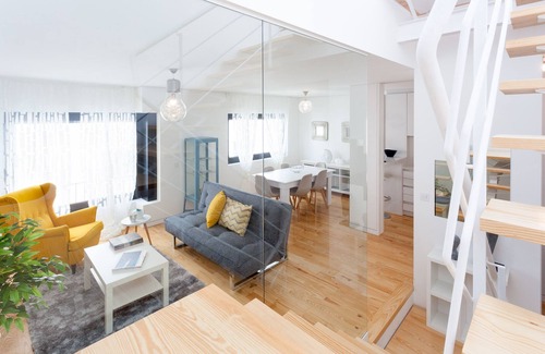Lapa Appartement | VUE URBAINE MAISON DE VILLE ARRABID 4 NIVEAUX TERRASSE PRIVÉE & GARAGE POUR DEUX