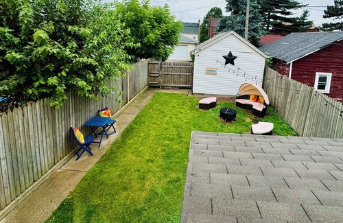 Whiting Appartement | Urban Whiting is where the City and Lake meet.