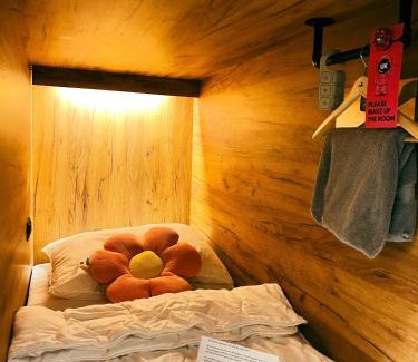 Schottenfeld Hôtel | UrbanPods SOLO by Urbankey