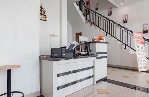 Palangkaraya Hôtel | Urbanview Hotel Bundaran Besar Palangkaraya by RedDoorz