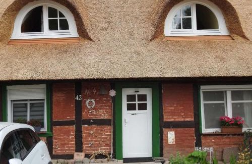 Demmin Appartement | Urlaub unterm Reetdach