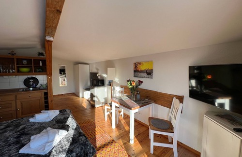 Dobbin-Linstow Appartement | Urlaubsspaß zu Zweit Natur pur Landidylle - Sattelkammer