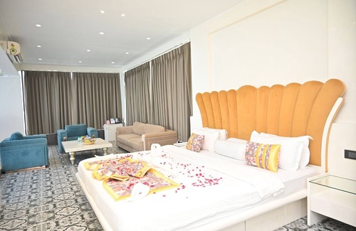 Sector 1 Maison | Urvi Banquets & Guest House