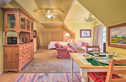 Payson Appartement | Riverside Tree House Suite with Balcony and Grill