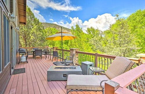 Payson Maison | Log Cabin in Payson with Deck, Mtn and Creek Views
