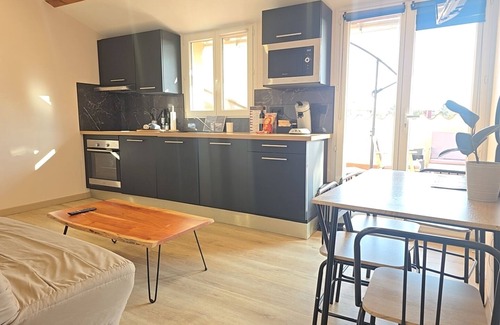Moyen-Vernet Appartement | USAP : T2 avec grande terrasse et Cinéma
