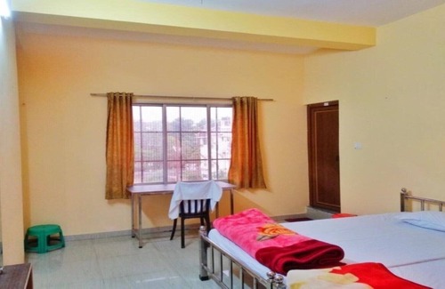 Siliguri Maison | LA GRANDE CHAMBRE V11