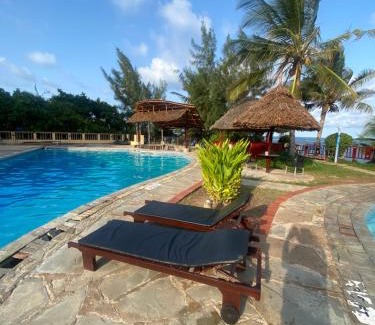 Shanzu Appartement | Usiku Mwema Beachfront Apartments