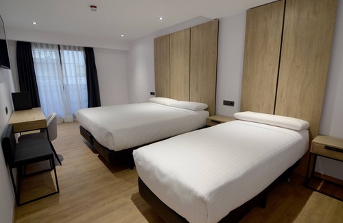 Ciudad Jardin Hôtel | UVE Marcenado
