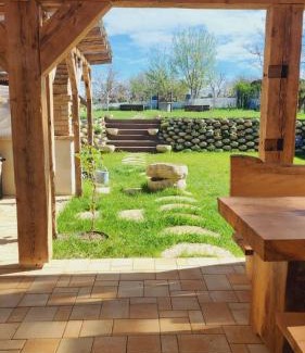Balatonendred Appartement | Vályog Vendégház