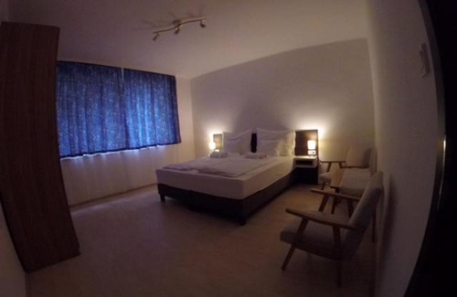 Siofok Appartement | VÁRLAK VENDÉGHÁZ Apartman 1