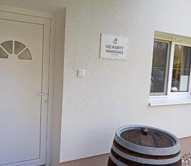 Dunasziget Maison | Víz-Party vendégház