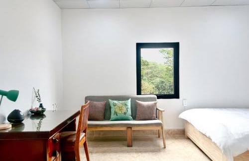Da Lat Maison | Vạn Tùng Homestay & Café