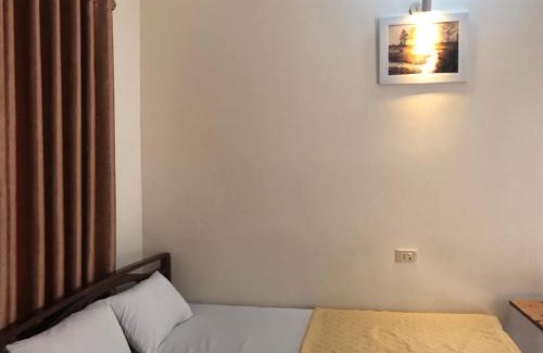 Hai Phong Lit Et Petit-Déjeuner | V A Motel