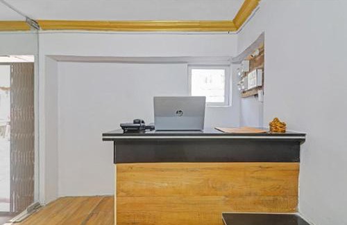 Ameerpet Hôtel | V Guest Inn