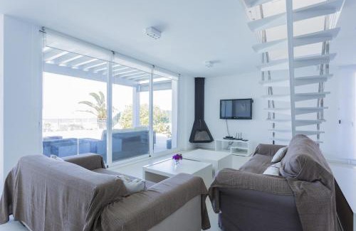 Sant Jaume Mediterrani Villa | V196 Villa Brisa