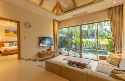 Choeng Thale Maison | V91 Where The Rich People Go Trichada Resort