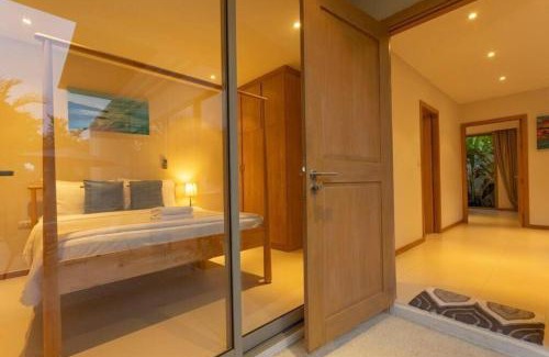 Choeng Thale Maison | V91 Where The Rich People Go Trichada Resort